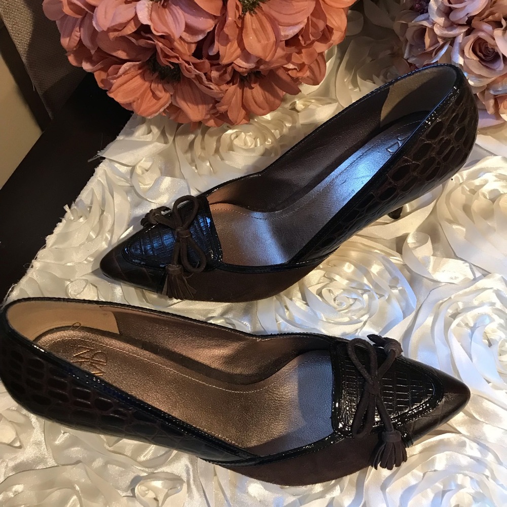 Joan & David Women’s Brown Heels Size 7.5